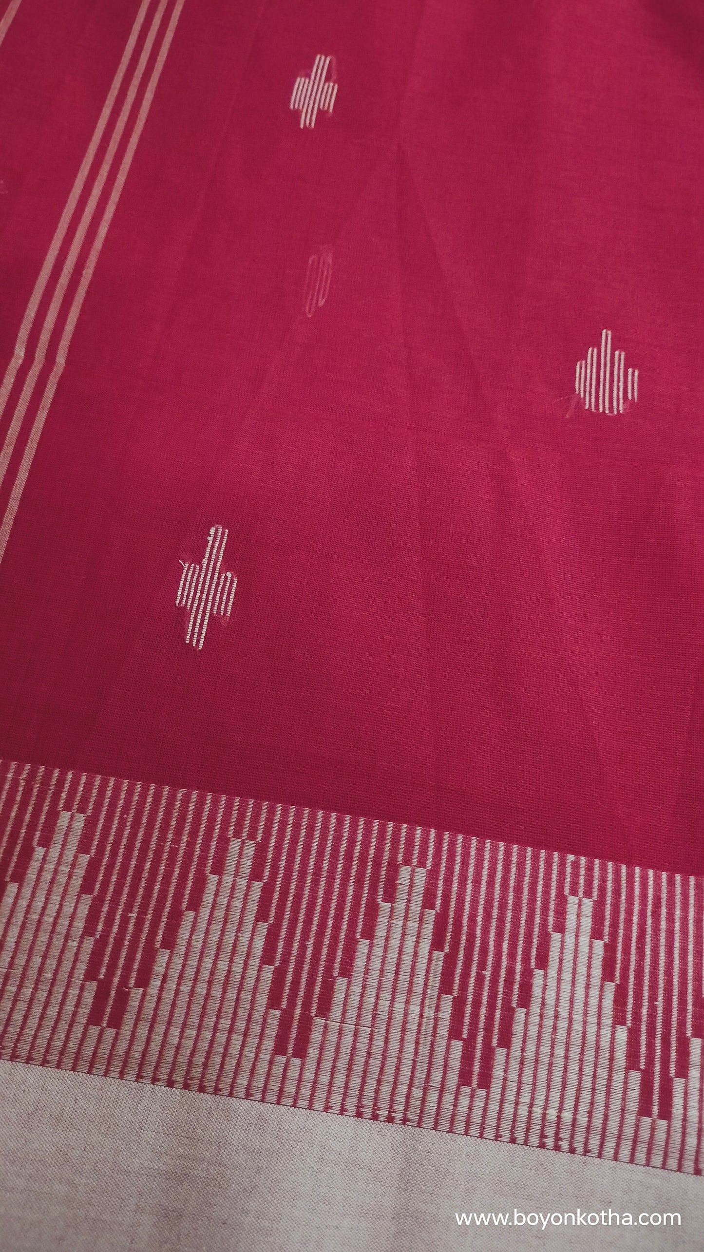 Hues of Passion - Red Jamdani-inspired Dhonekhali Handloom Cotton Saree