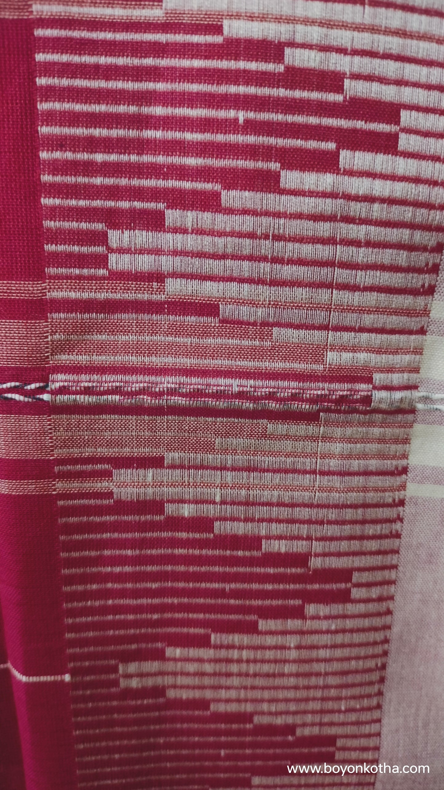 Hues of Passion - Red Jamdani-inspired Dhonekhali Handloom Cotton Saree