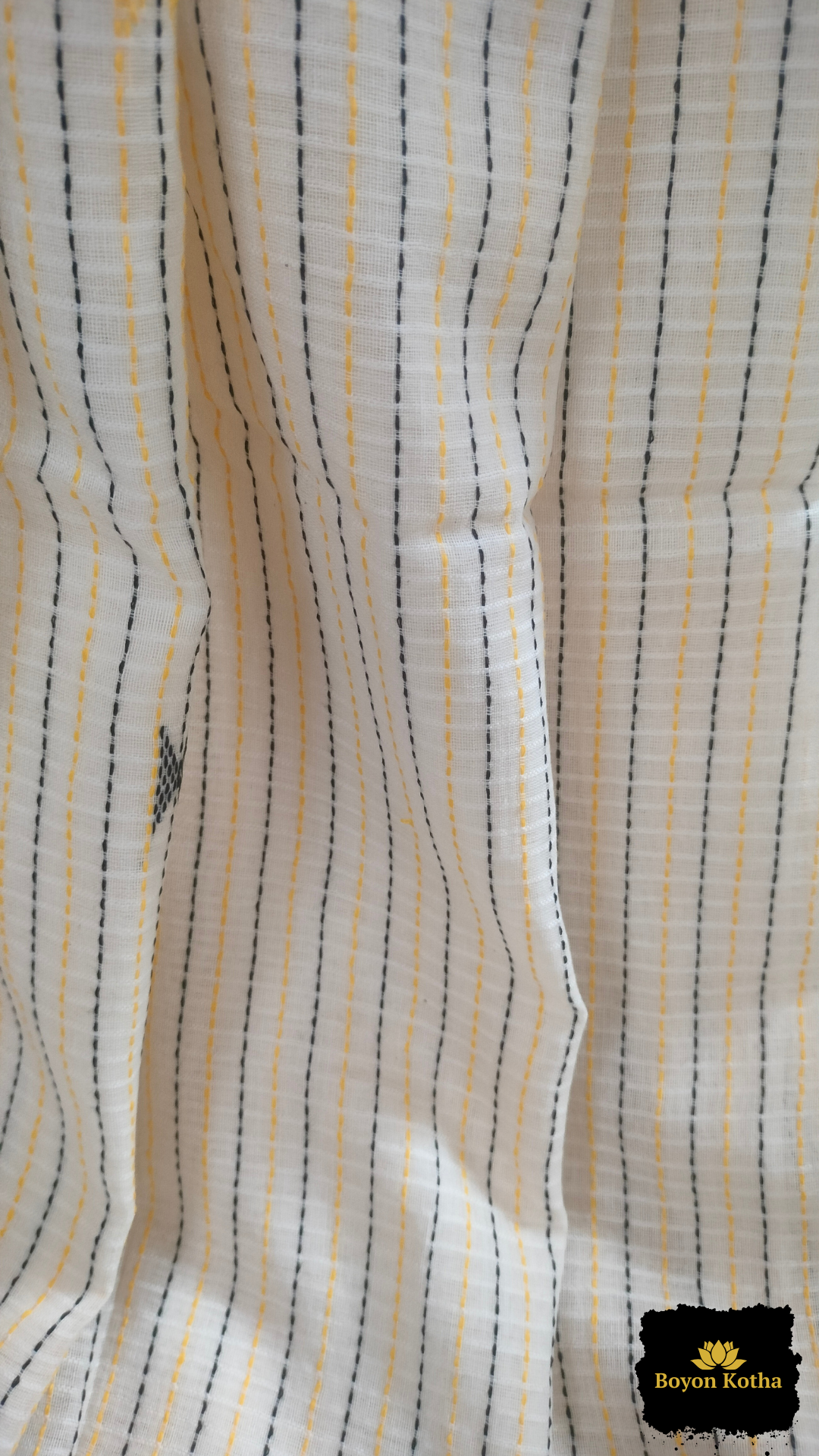 Paramparar Sutropat - White Handwoven Mercerized Cotton Saree with Gicha Design