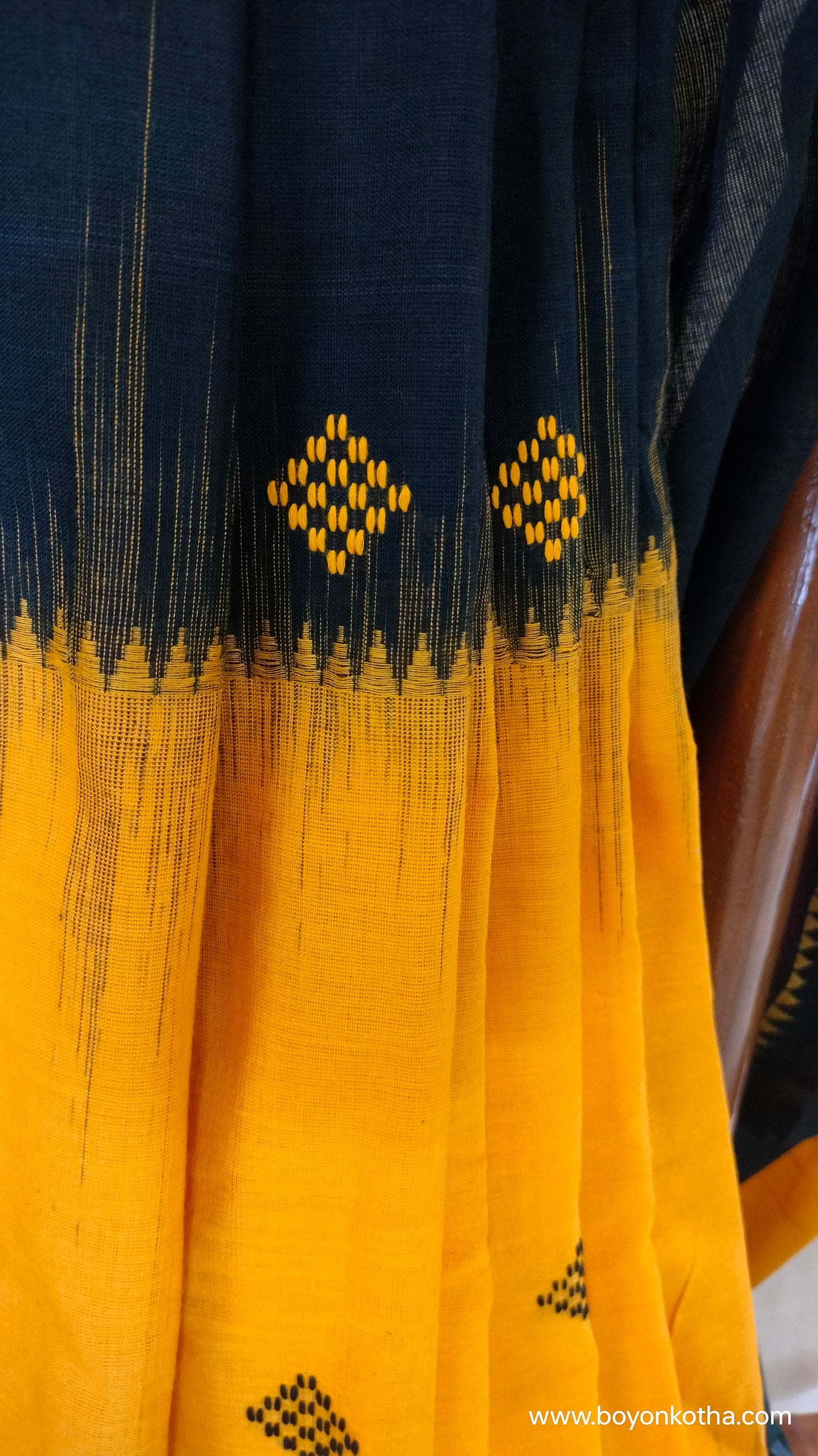Sun & Shadow – Kacha Halud (Raw Turmeric Yellow) Dhonekhali Handloom Cotton Saree with Ikat Accents