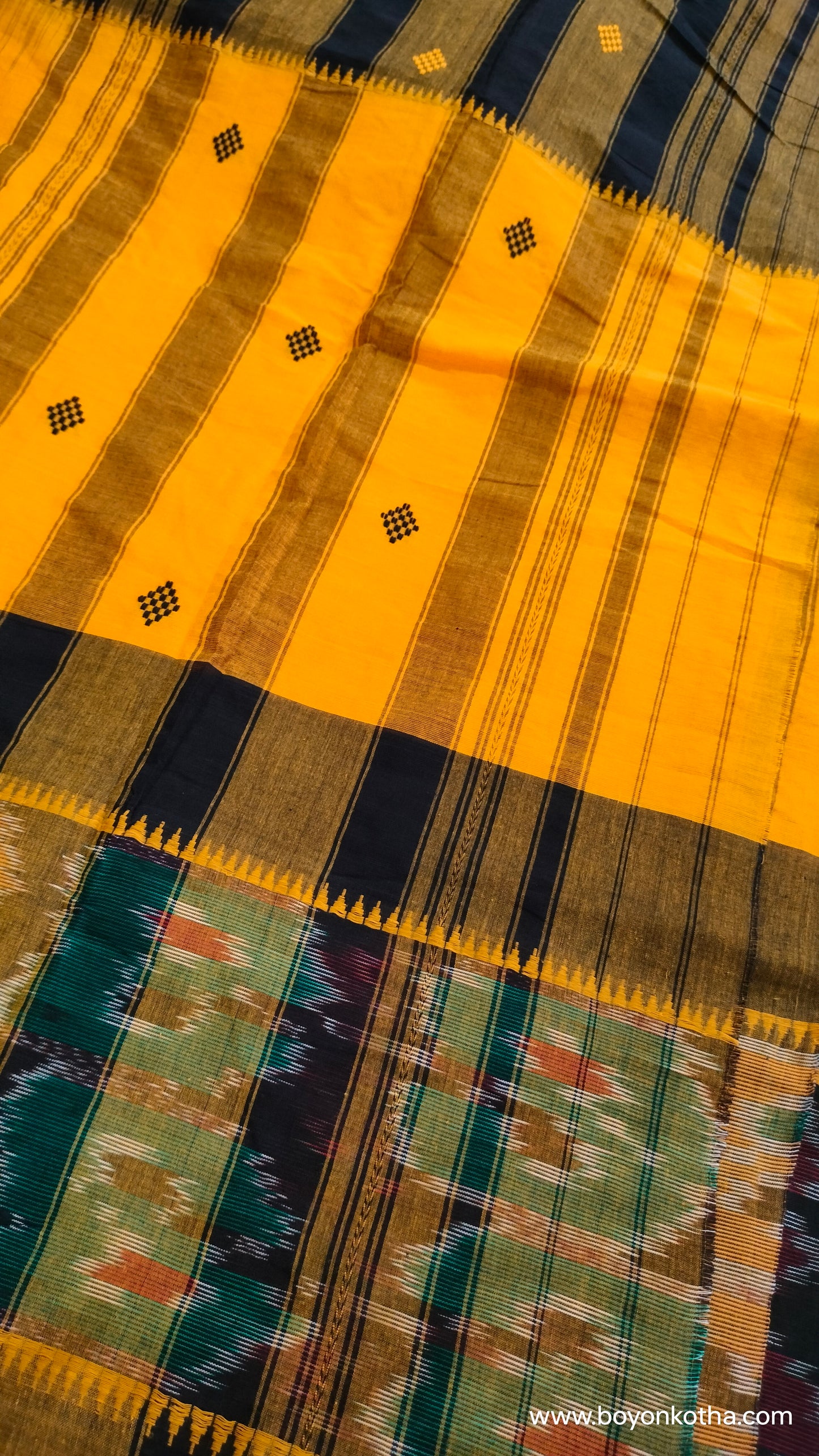 Sun & Shadow – Kacha Halud (Raw Turmeric Yellow) Dhonekhali Handloom Cotton Saree with Ikat Accents