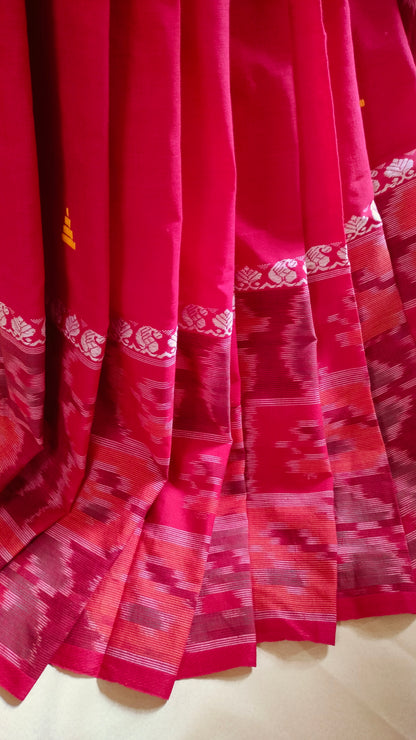 Raktabaran - White and Red Dhonekhali Handwoven Cotton Saree with Ikat-style Woven Border