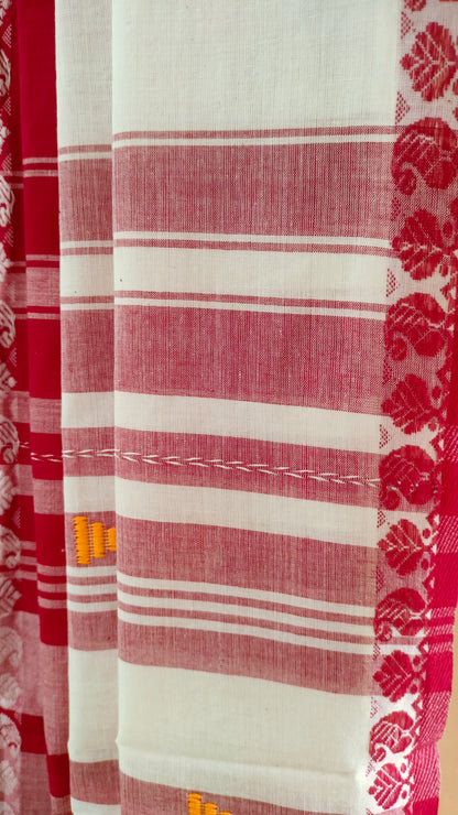 Raktabaran - White and Red Dhonekhali Handwoven Cotton Saree with Ikat-style Woven Border