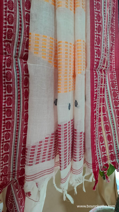 In the Hues of Tradition - Red and White Bengal Handloom Cotton Saree