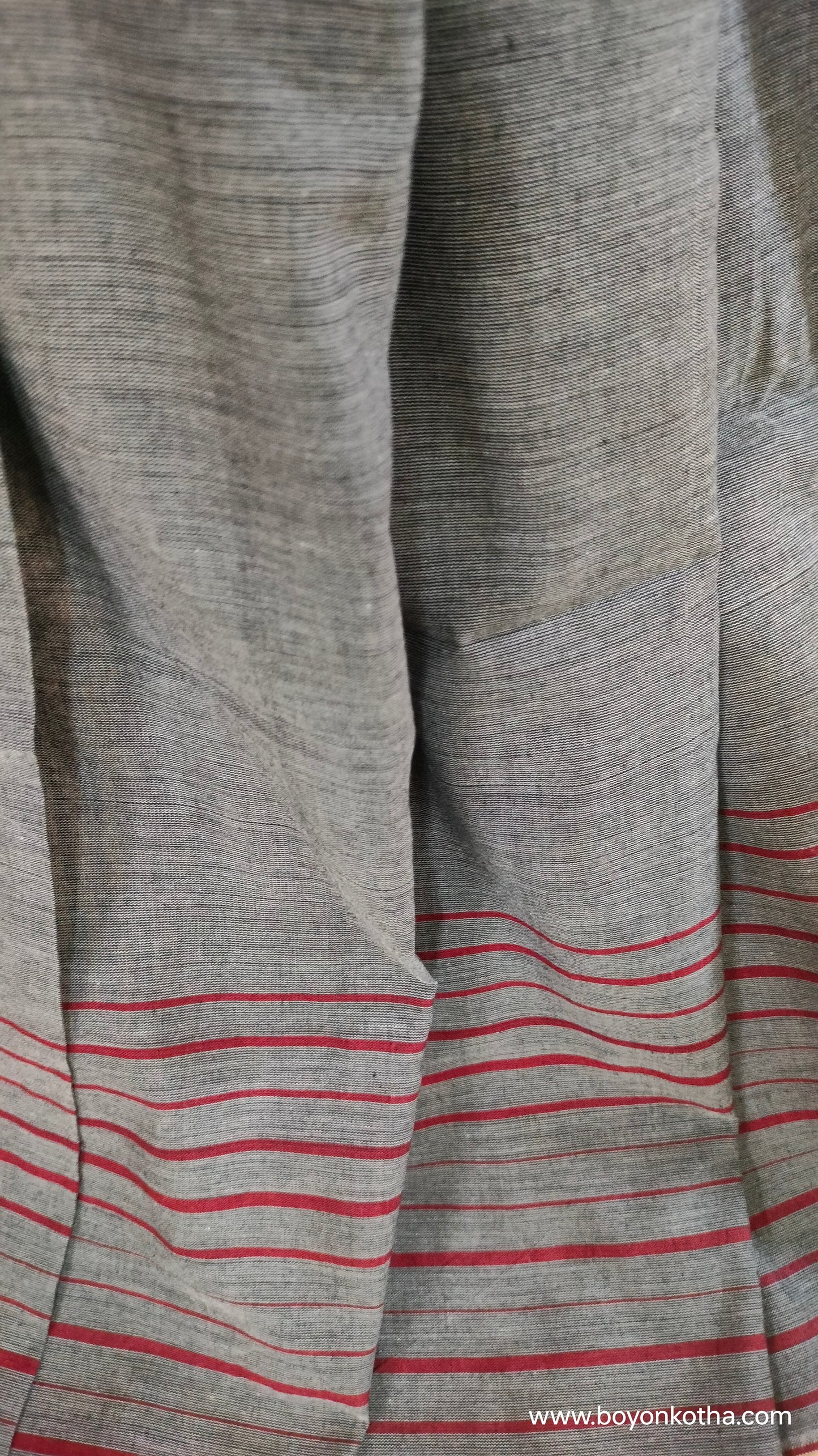 A Song in Grey - Ash Grey Bengal Handloom Cotton Saree