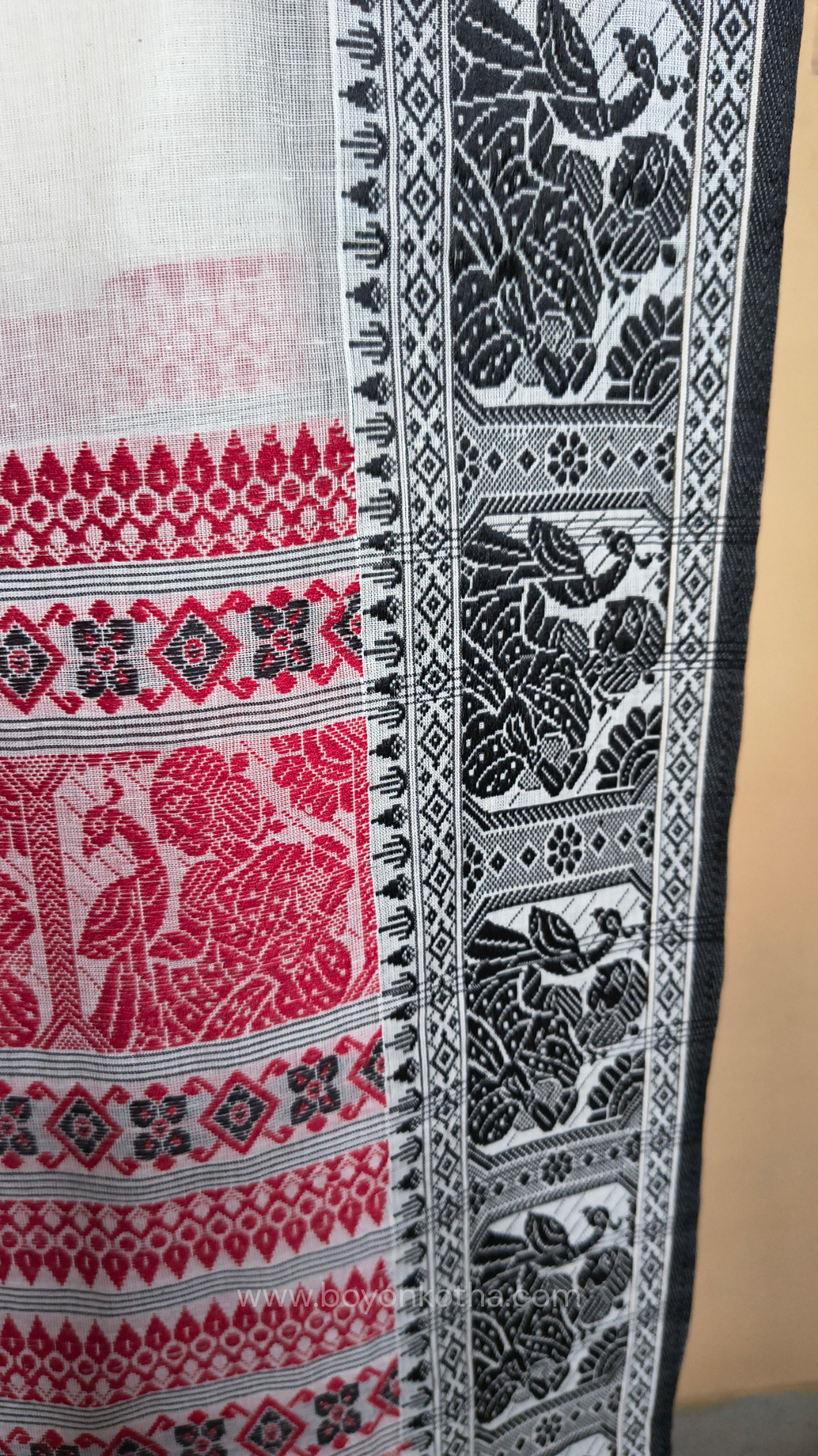 Red and white cotton baluchari saree, from Bengal handloom