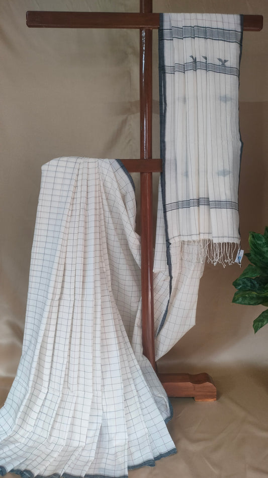 Chandrakosh - White Bengal Handloom Cotton Saree