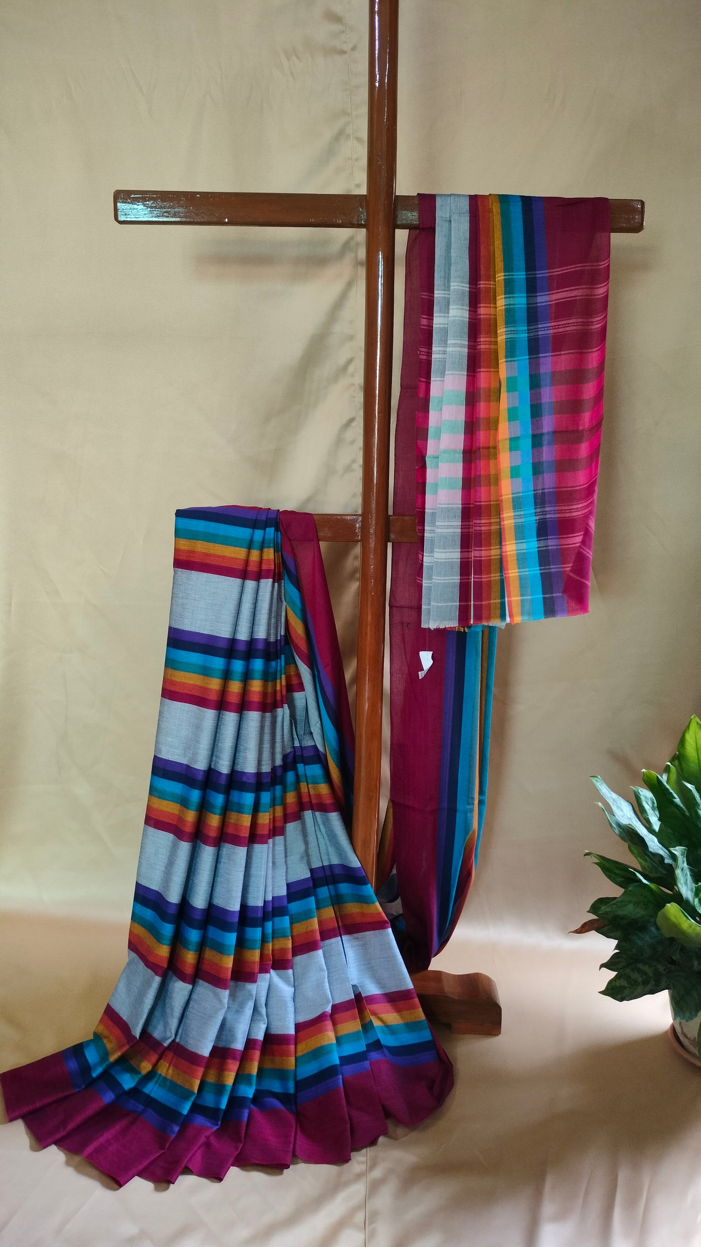 Chords of Color - Grey Dhonekhali Handloom Cotton Saree