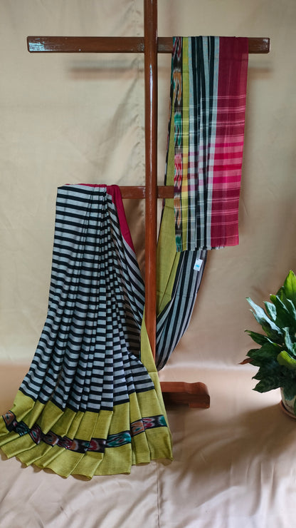 Ink and Ember - Black and Grey Dhonekhali Handloom Cotton Saree