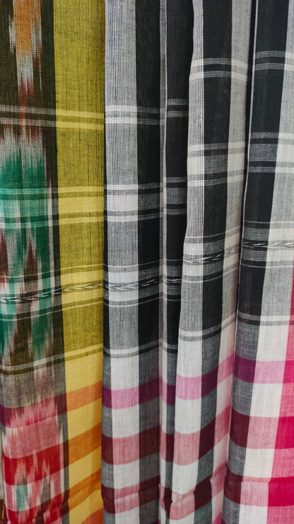 Ink and Ember - Black and Grey Dhonekhali Handloom Cotton Saree