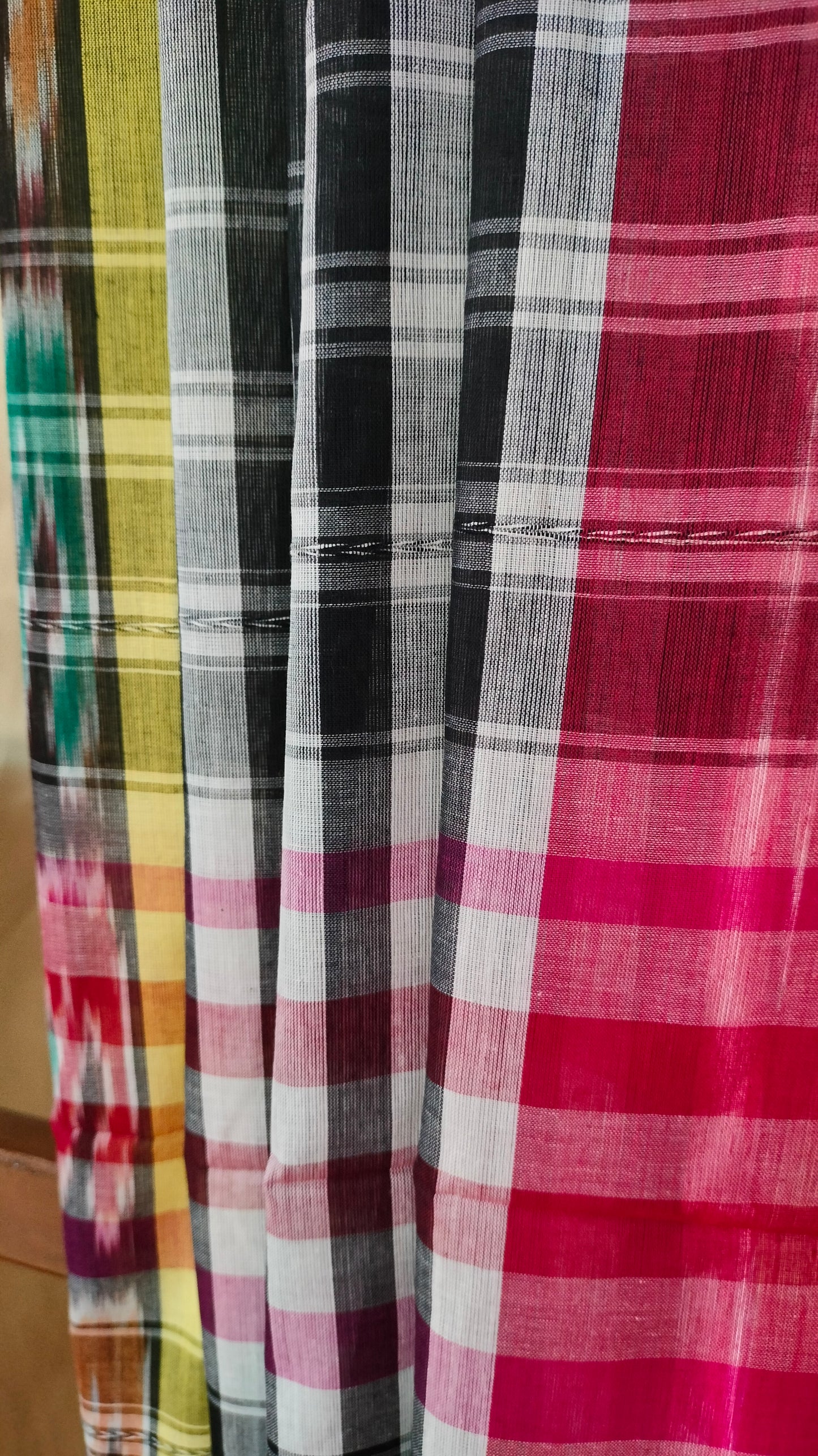 Ink and Ember - Black and Grey Dhonekhali Handloom Cotton Saree