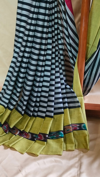 Ink and Ember - Black and Grey Dhonekhali Handloom Cotton Saree