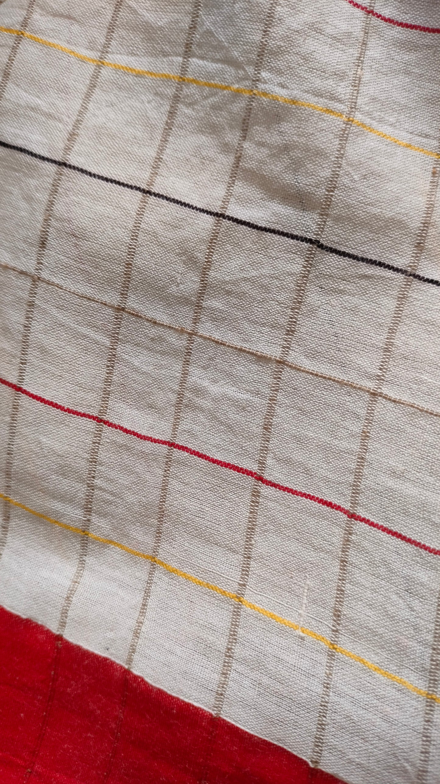 Podyorekha - Beige and Off-white Bengal Handloom Cotton Saree with Fine Line Checks