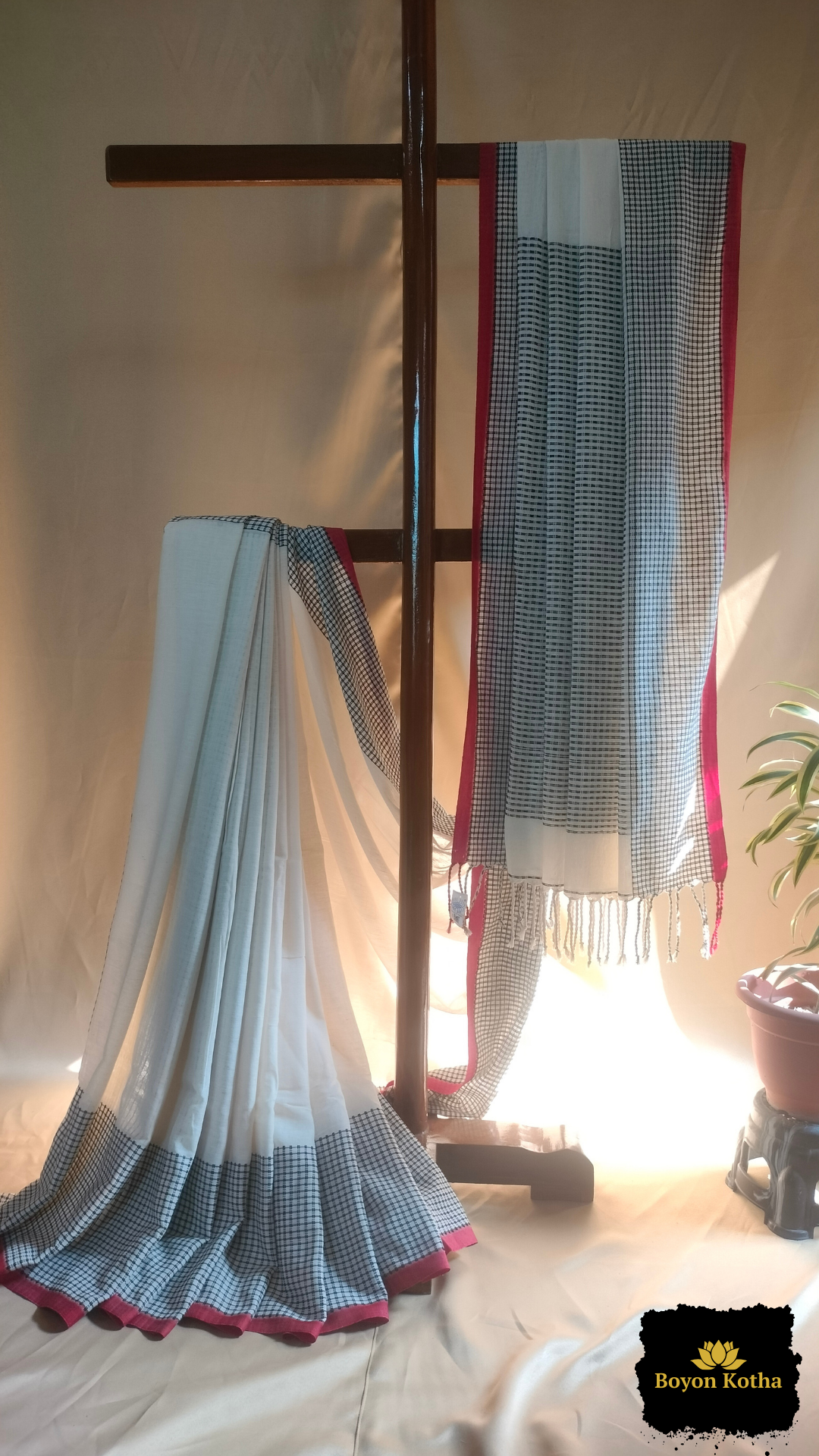 Shubhra Noor - White Handwoven Mercerized Cotton Saree with Black Woven Checks