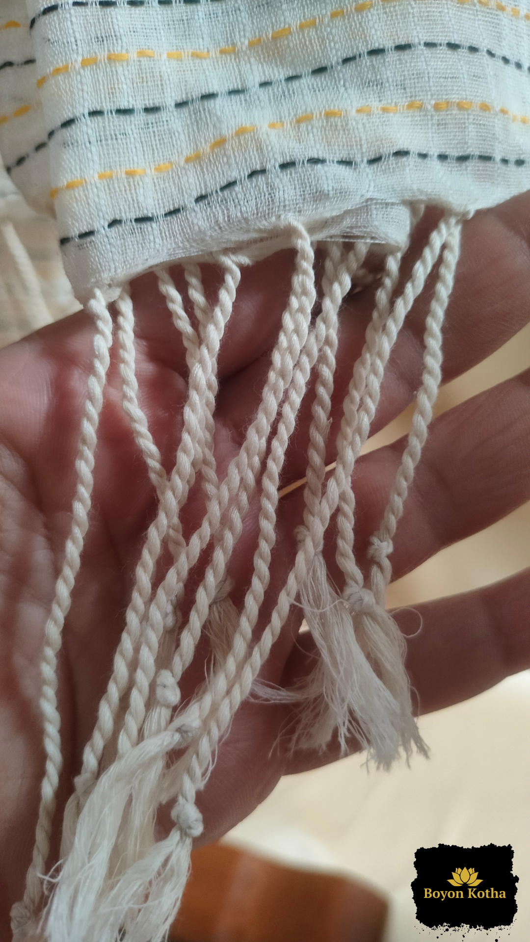 Paramparar Sutropat - White Handwoven Mercerized Cotton Saree with Gicha Design