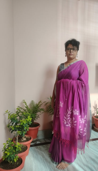 Golapi Jamini - Magenta Handwoven Mul Cotton Jamdani