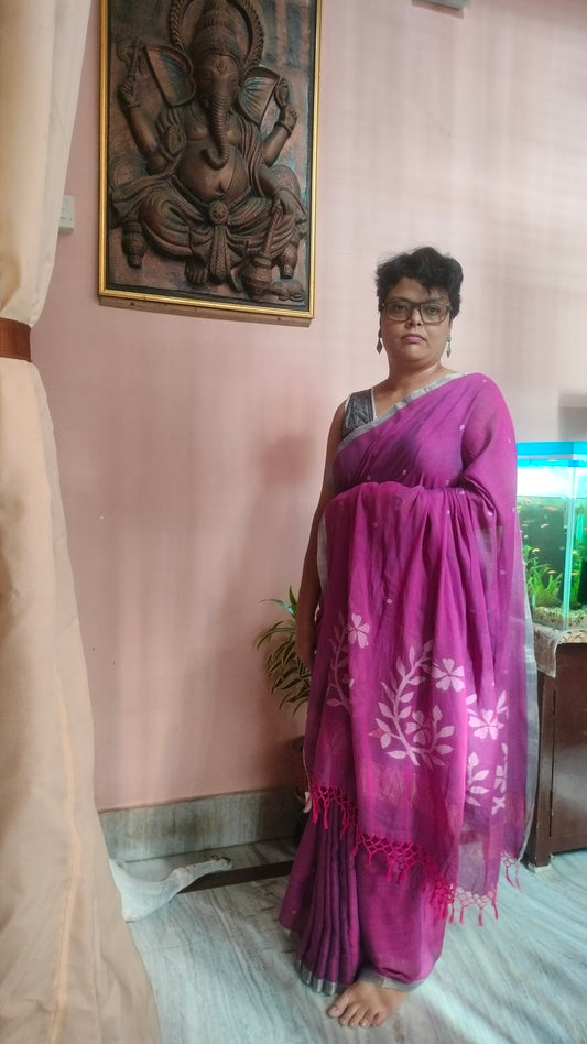 Golapi Jamini - Magenta Handwoven Mul Cotton Jamdani