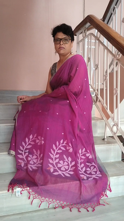Golapi Jamini - Magenta Handwoven Mul Cotton Jamdani