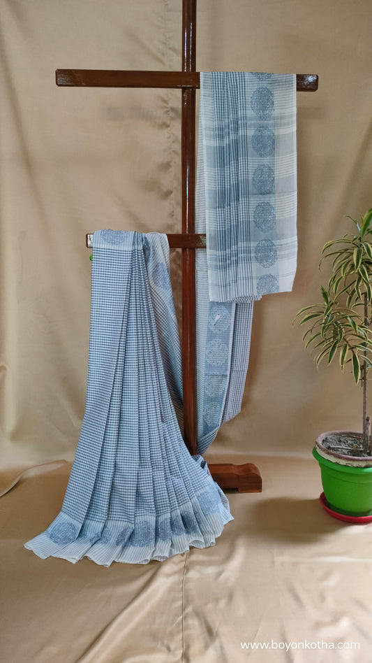 Mist of Moonlight - Off-white and Blue Dhonekhali Handloom Cotton Saree