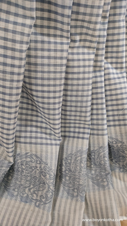 Mist of Moonlight - Off-white and Blue Dhonekhali Handloom Cotton Saree
