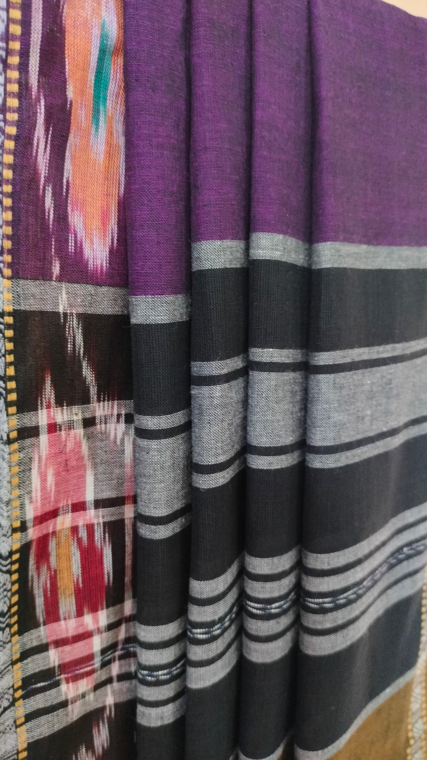 Jamini - Purple Dhonekhali Handloom Cotton Saree with Ikat-style Border