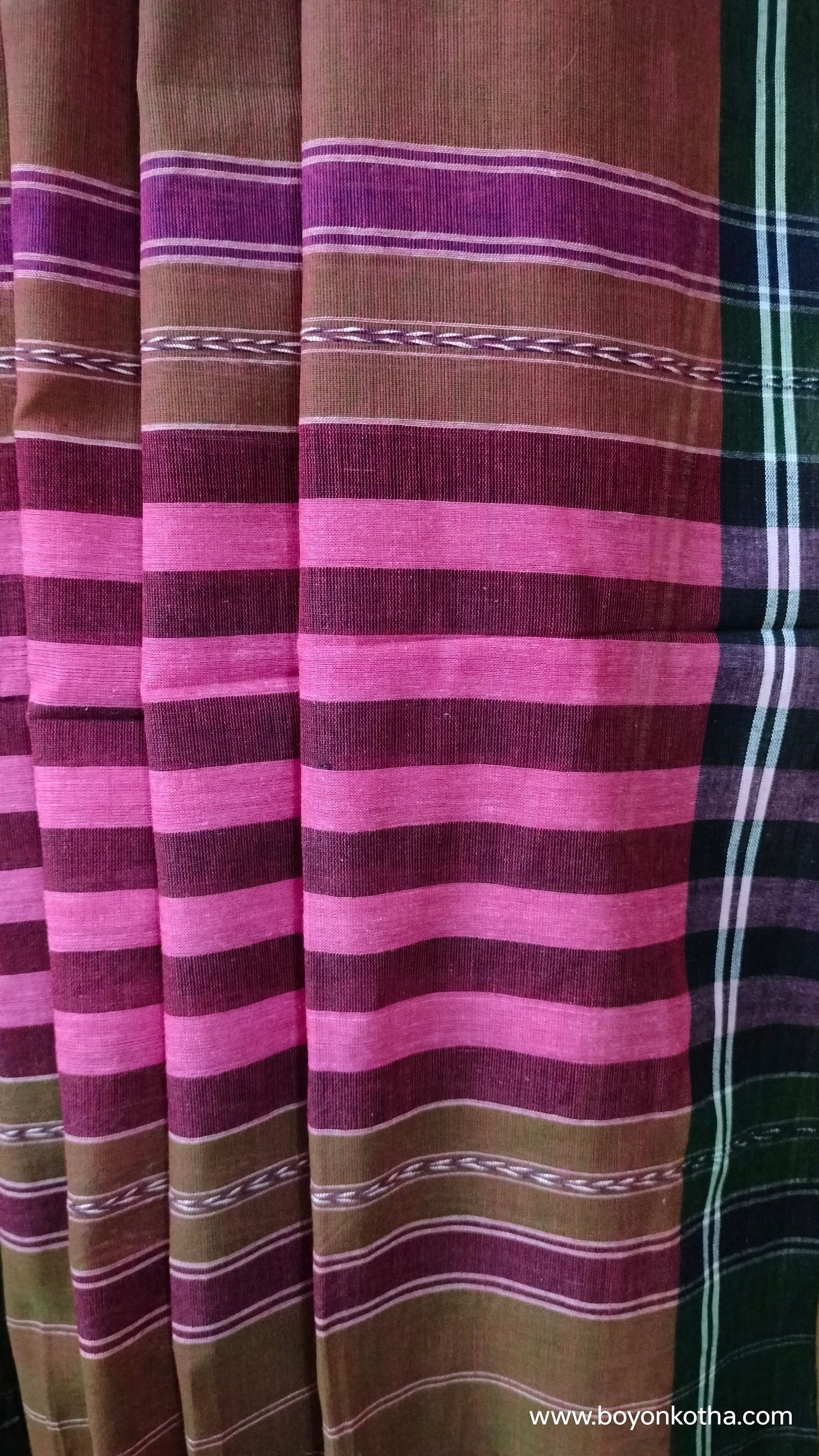 Earth’s Rhythm – Brown Dhonekhali Handloom Cotton Saree