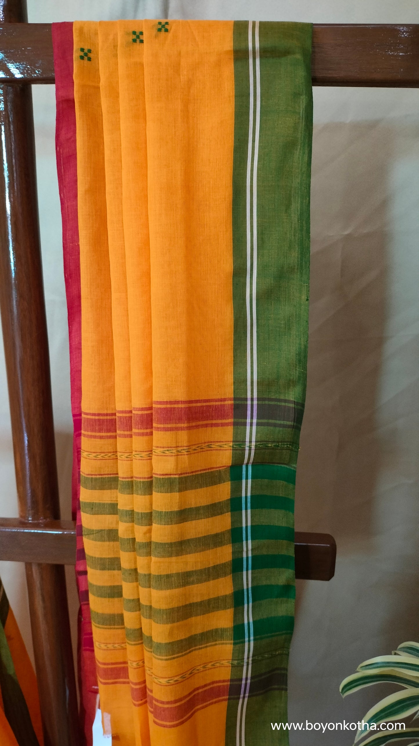 Golden Threads – Yellow Dhonekhali Handloom Cotton Saree