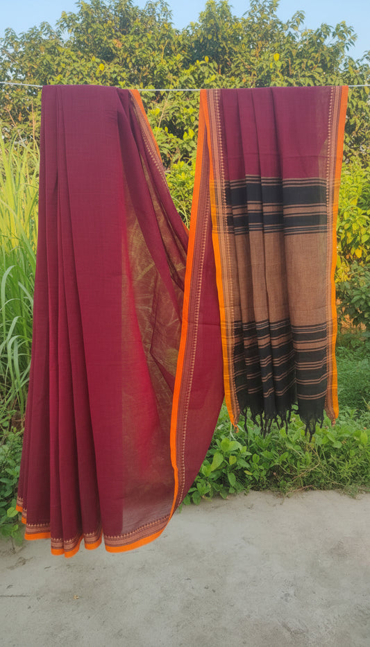 Laal Abha - Maroon Dhonekhali Handloom Cotton Saree