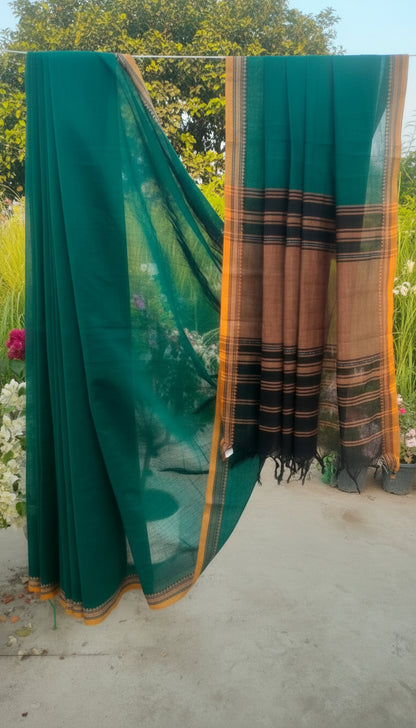 Neel Abha – Teal Dhonekhali Handloom Cotton Saree