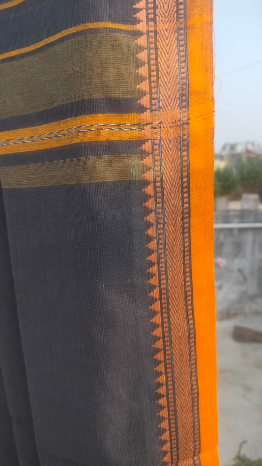 Shyamol Abha – Olive Green Dhonekhali Handloom Cotton Saree