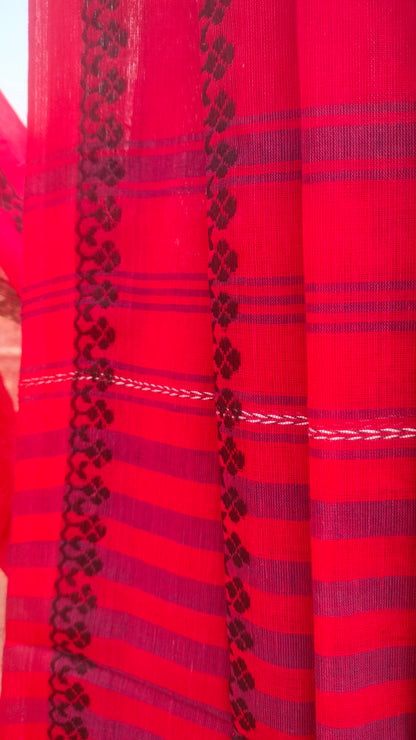 Ranga Abha – Red Dhonekhali Handloom Cotton Saree