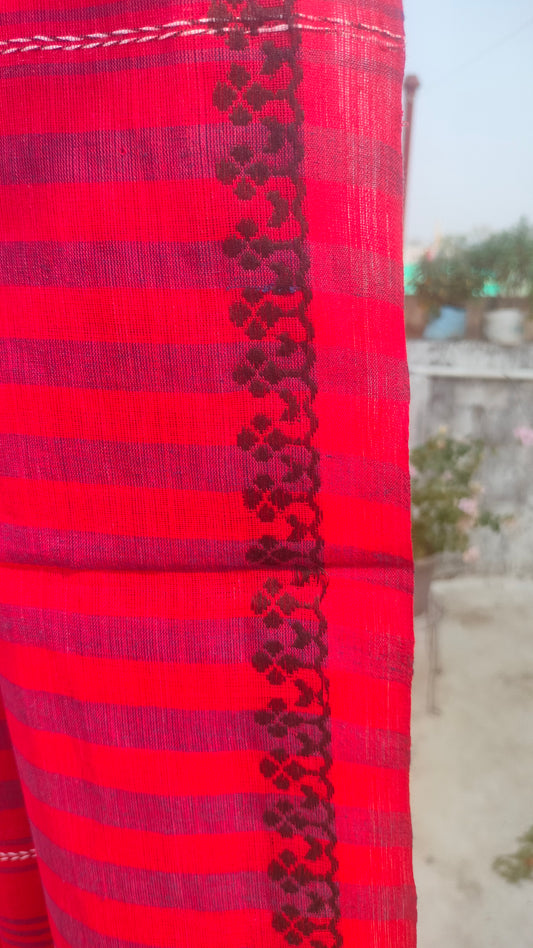 Ranga Abha – Red Dhonekhali Handloom Cotton Saree