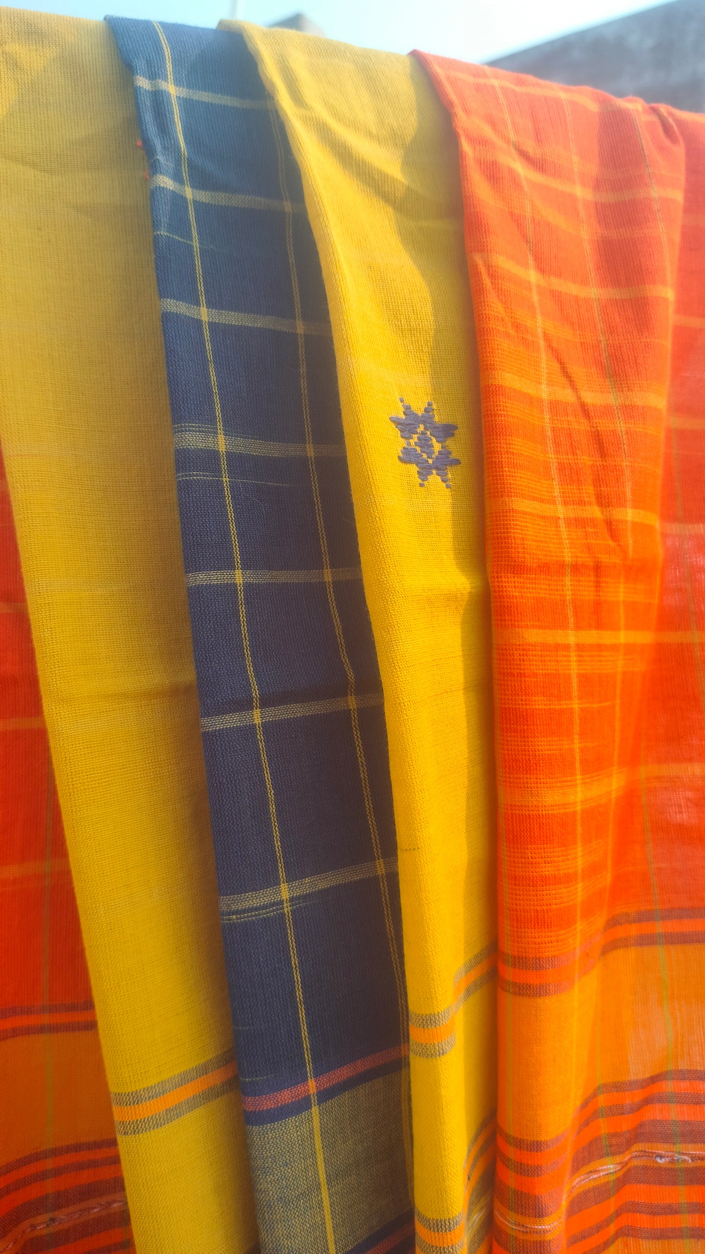 Roudro-Neel-Harit – Multi-colour Dhonekhali Handloom Cotton Saree